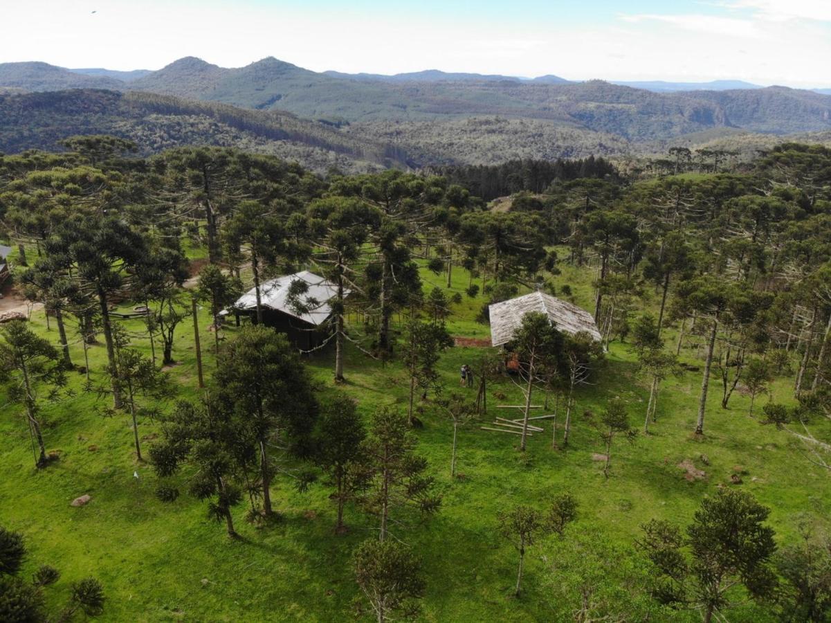 Refugio Arati Pensión *